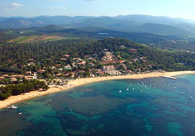 La Londe les Maures, vue de la mer